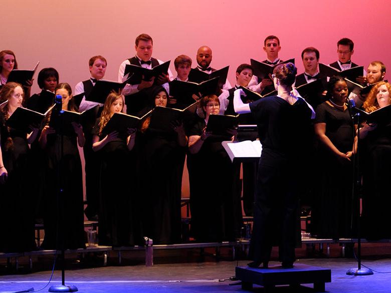 Ivyside Side Vocal Ensemble in performance